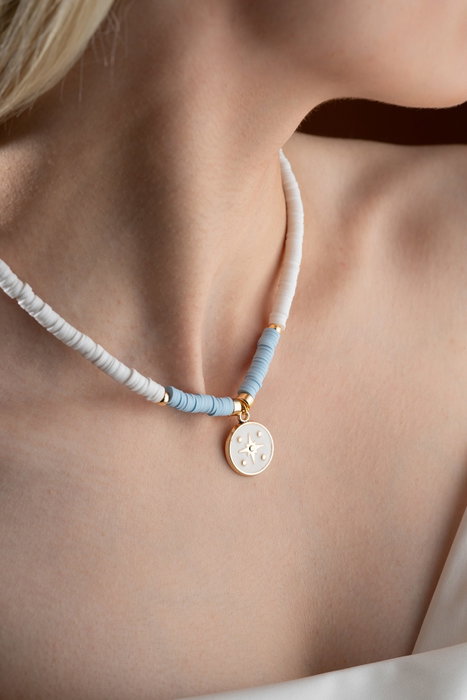 Heliophilia Silver Collar Multicolor con Colgante de Aleación de Latón y Cobre